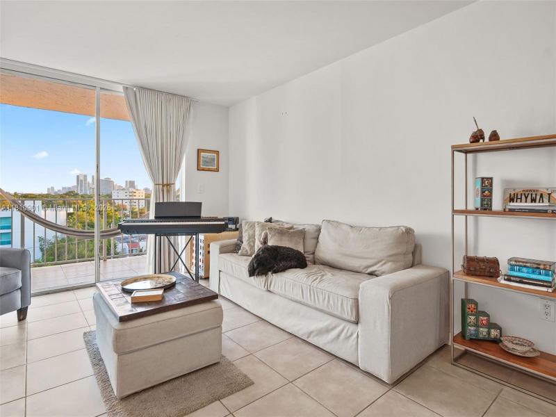 Property photo # 4