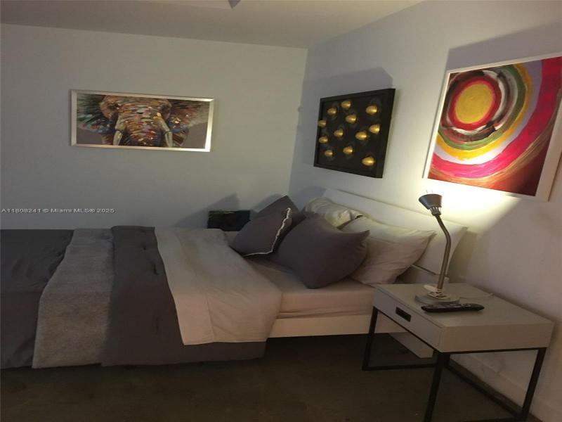 Property photo # 9
