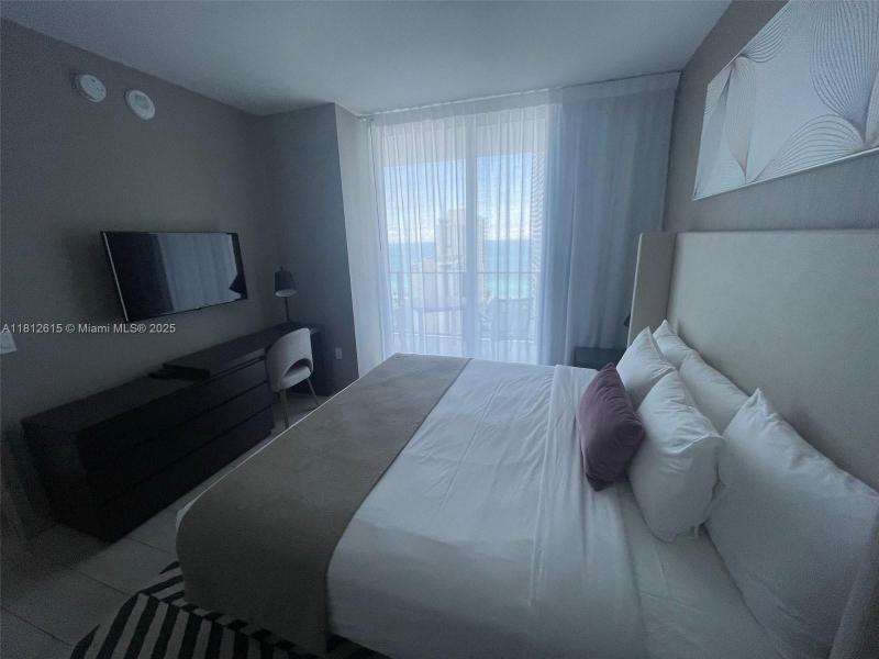 Condo for sale at Hyde Beach House R1705