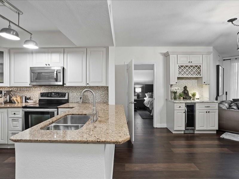 Property photo # 7
