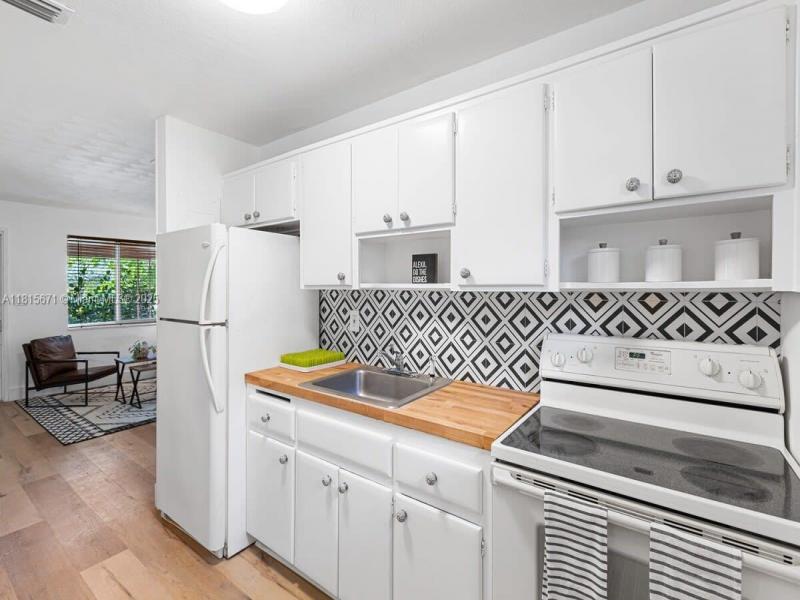 Property photo # 7