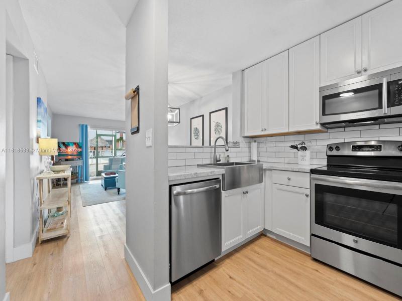Property photo # 0