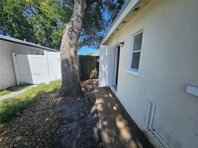 Property photo # 8