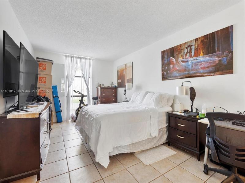 Condo for sale at Sailboat Cay 406