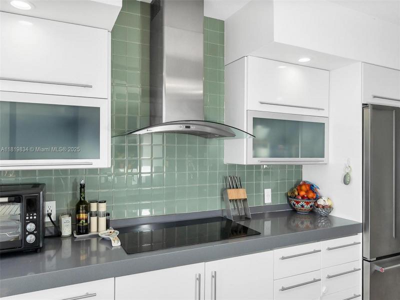 Property photo # 9