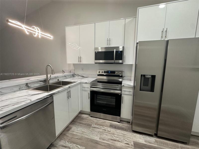 Property photo # 3