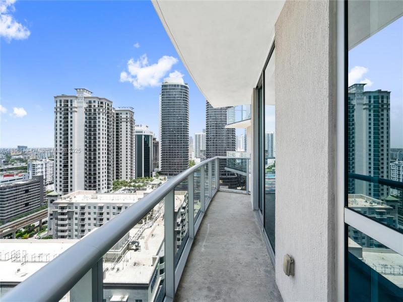 Property photo # 9