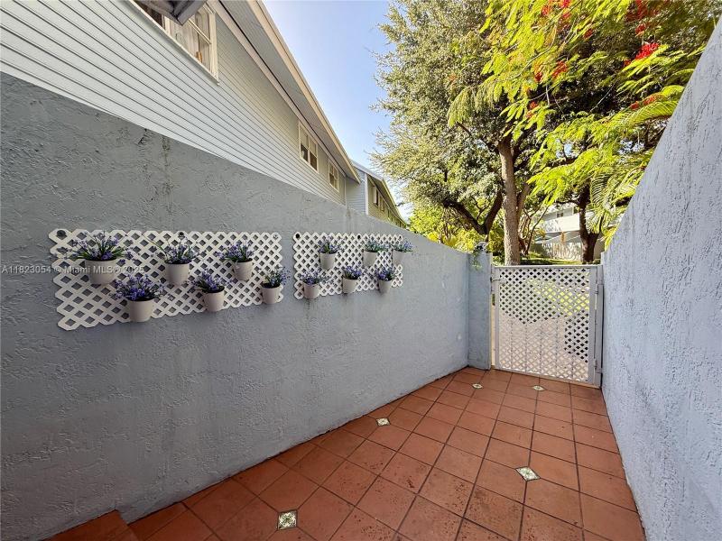 Property photo # 5