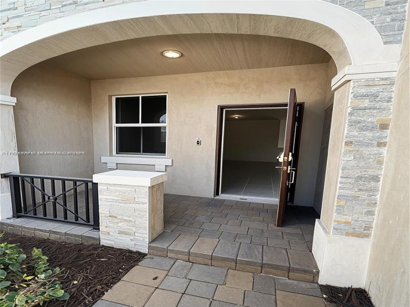 Property photo # 6