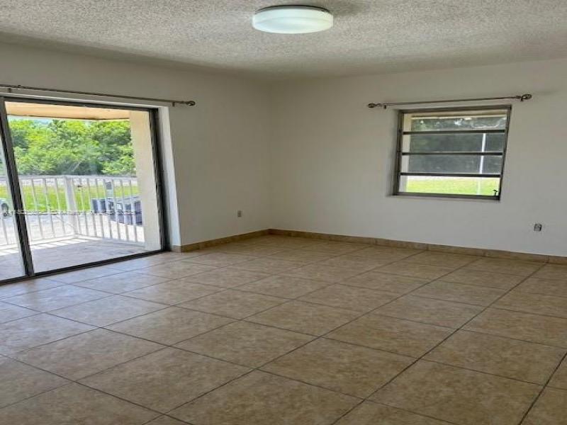 Property photo # 9
