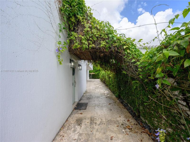 Property photo # 3