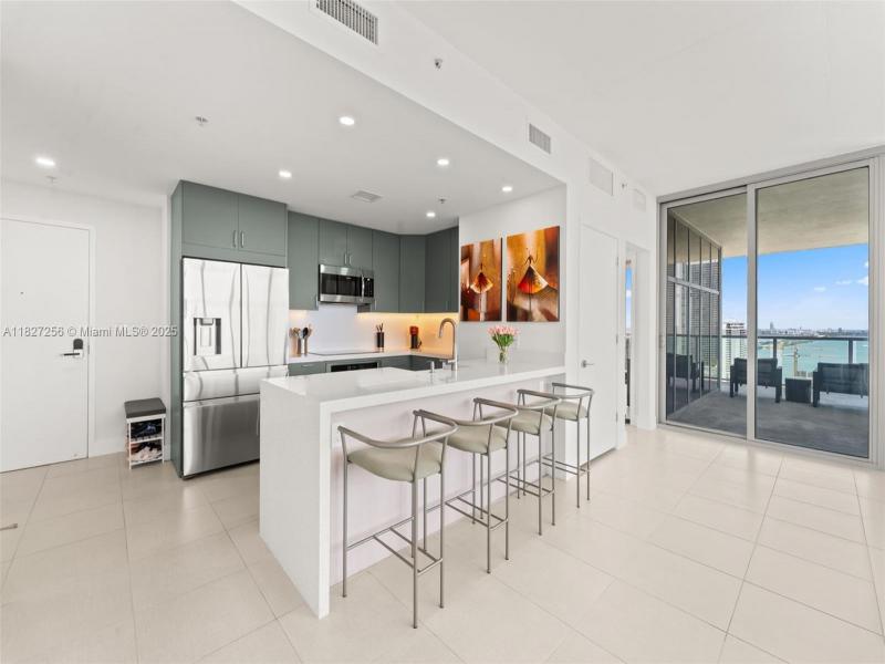 Property photo # 8