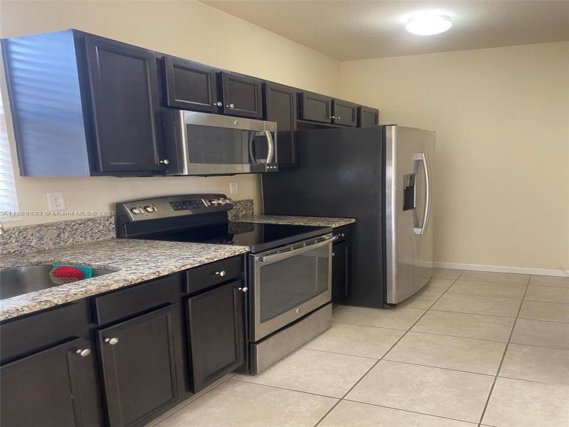 Property photo # 7
