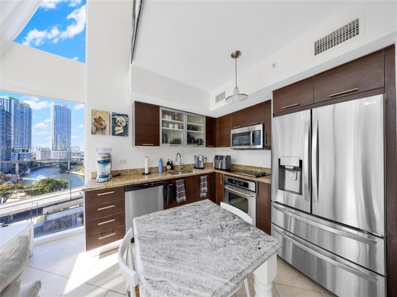 Property photo # 8