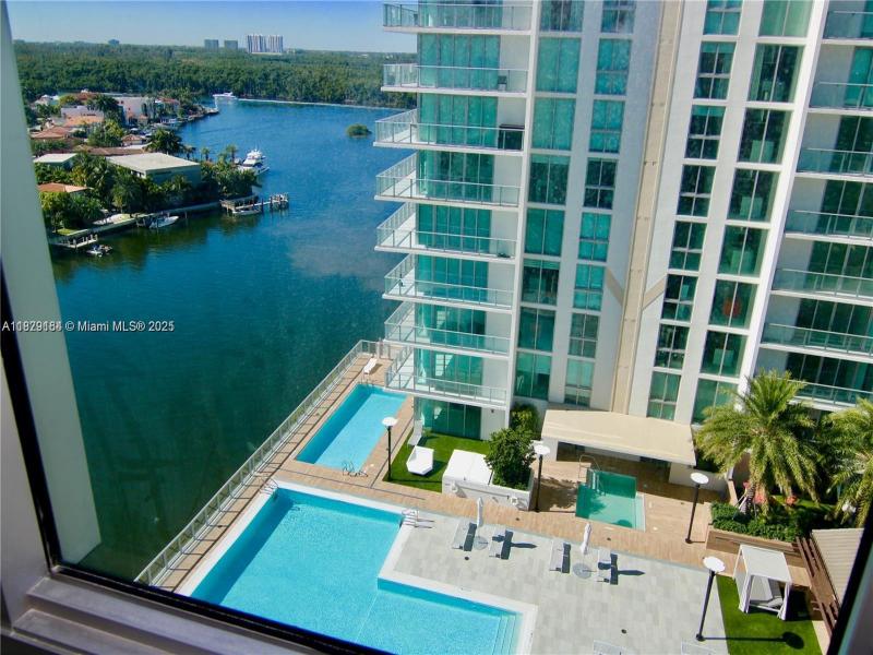 Property photo # 2