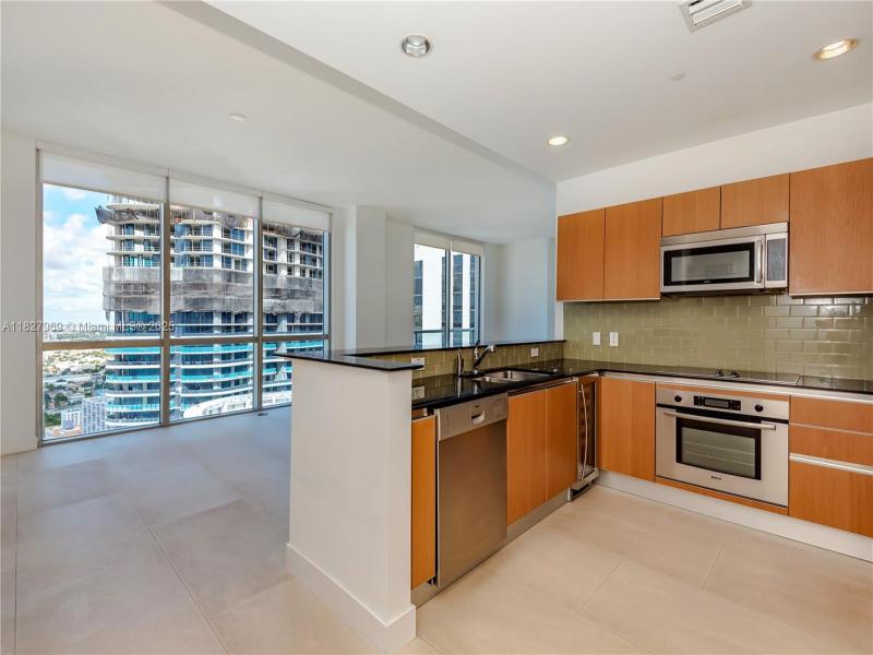 Property photo # 9