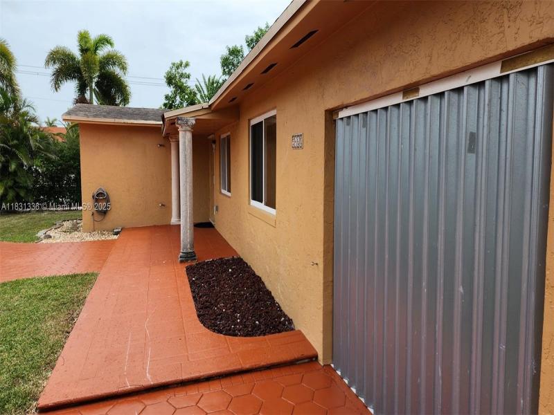 Property photo # 4