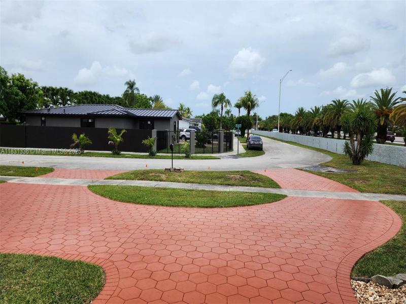 Property photo # 7