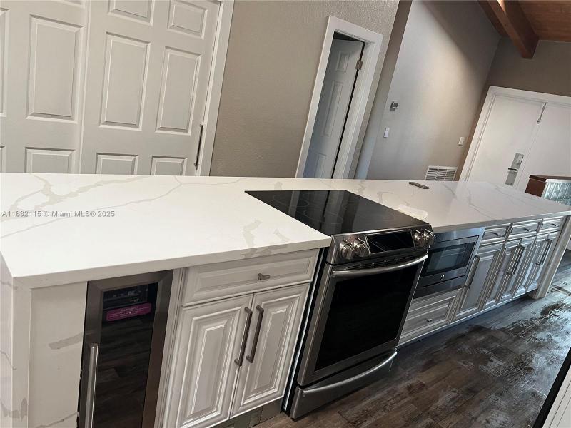 Property photo # 2