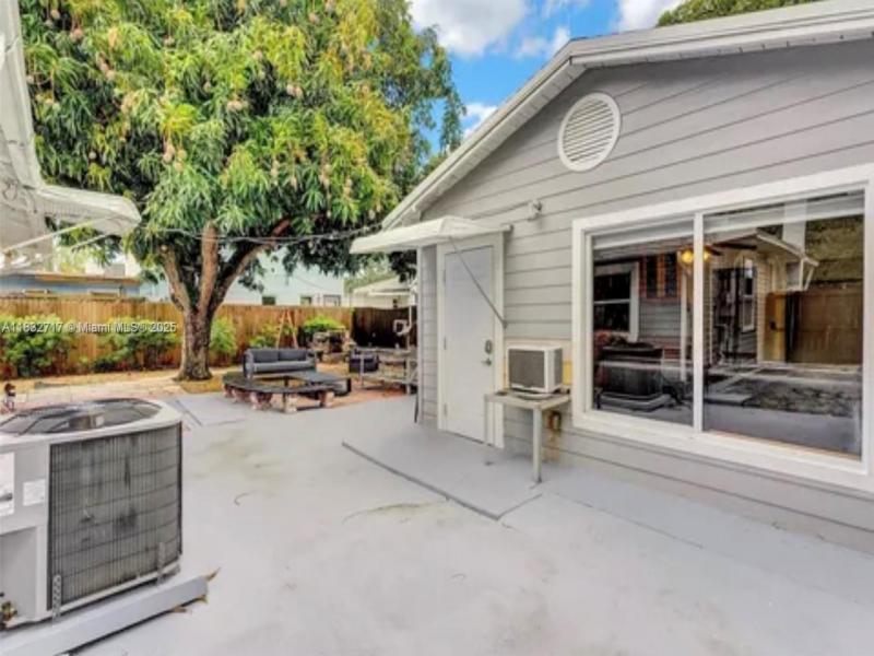 Property photo # 0
