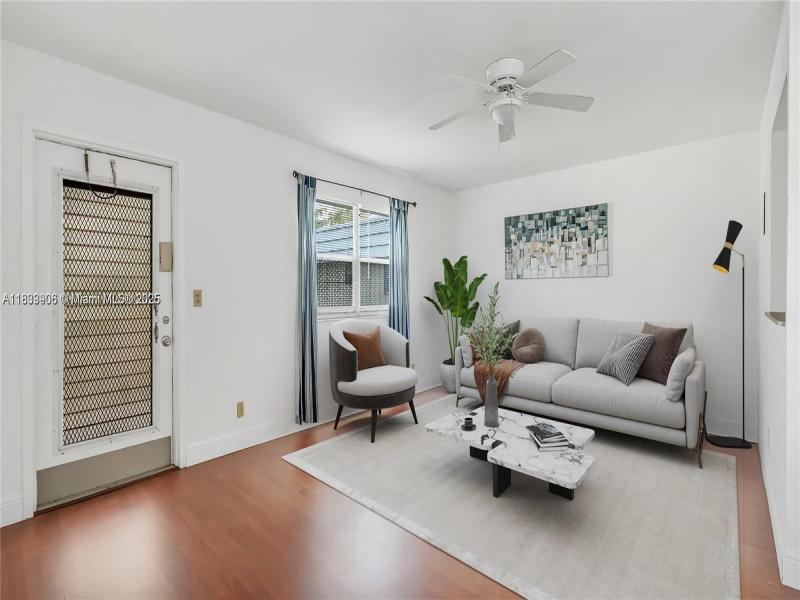 Property photo # 0
