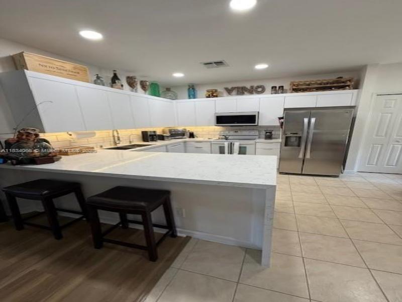 Property photo # 9