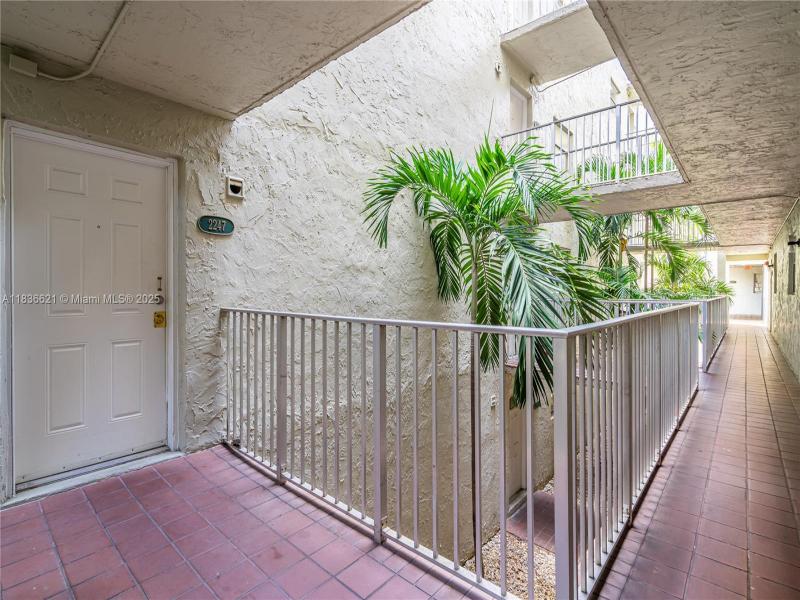 Property photo # 6