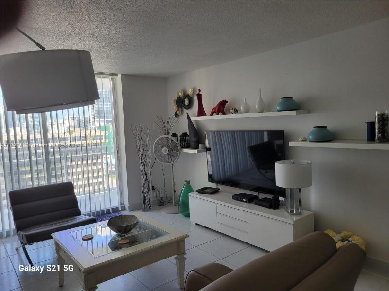 Plaza Towers South Apt #1407
