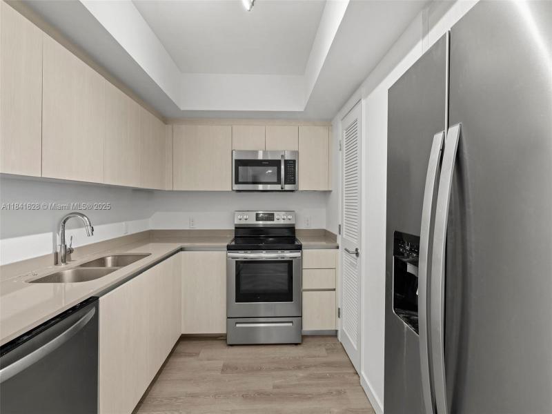 Property photo # 7