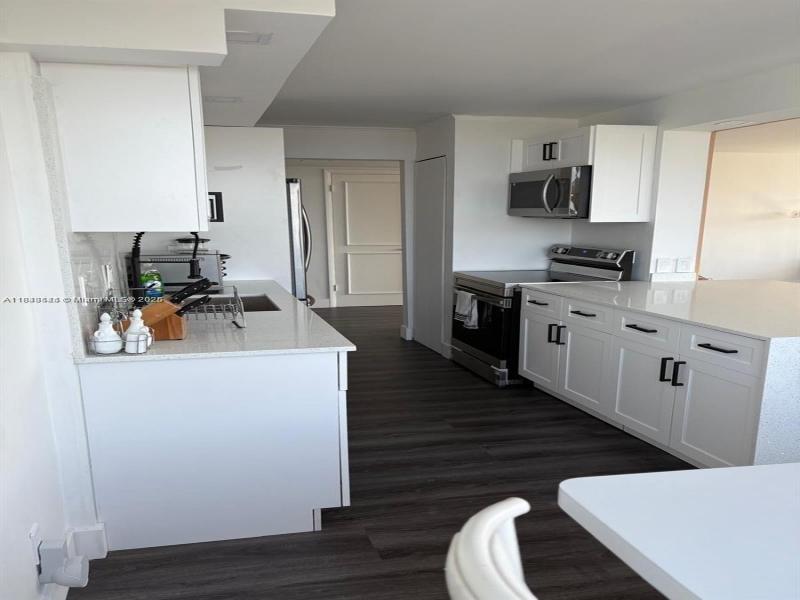 Property photo # 6