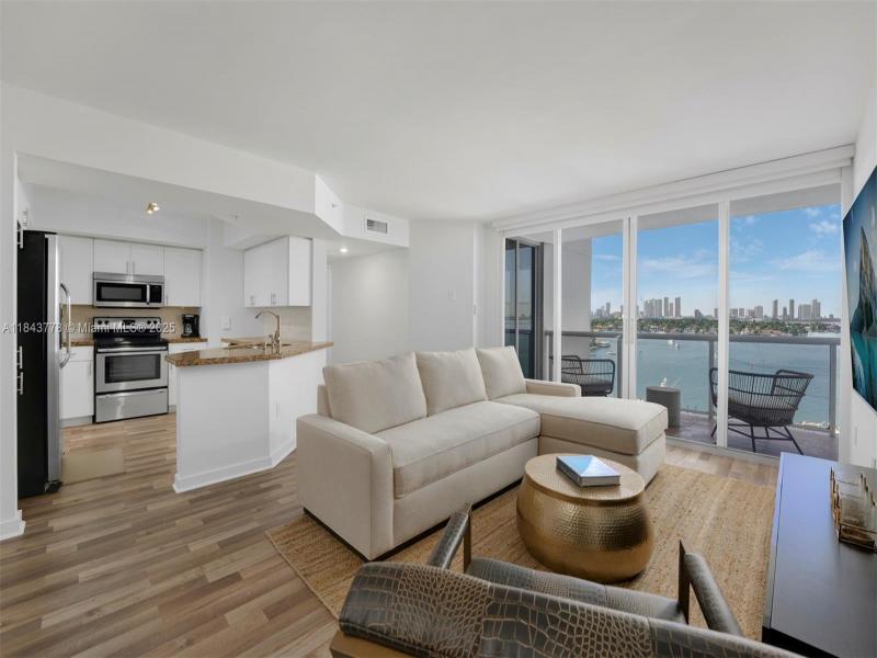 Property photo # 9