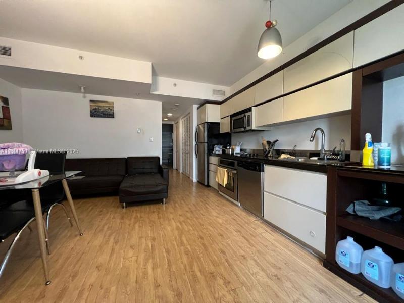 Property photo # 0