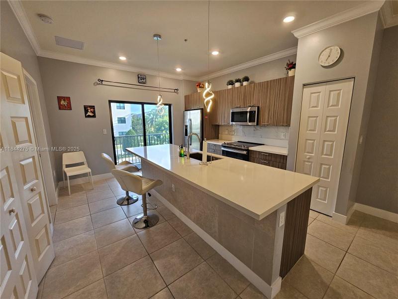 Property photo # 4