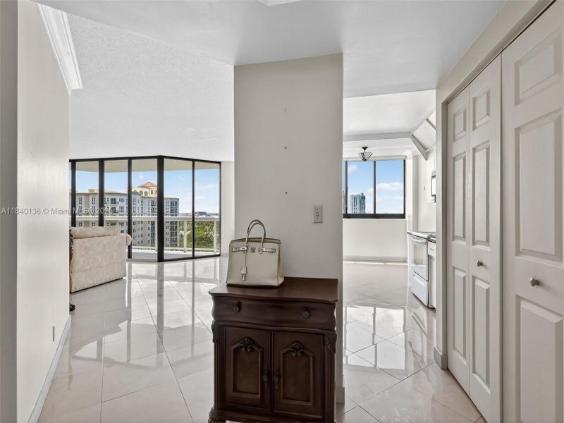 Comprar apartamento en The Landmark 1405