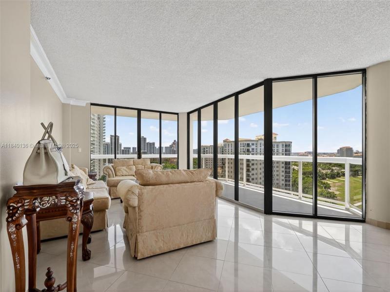 Comprar apartamento en The Landmark 1405