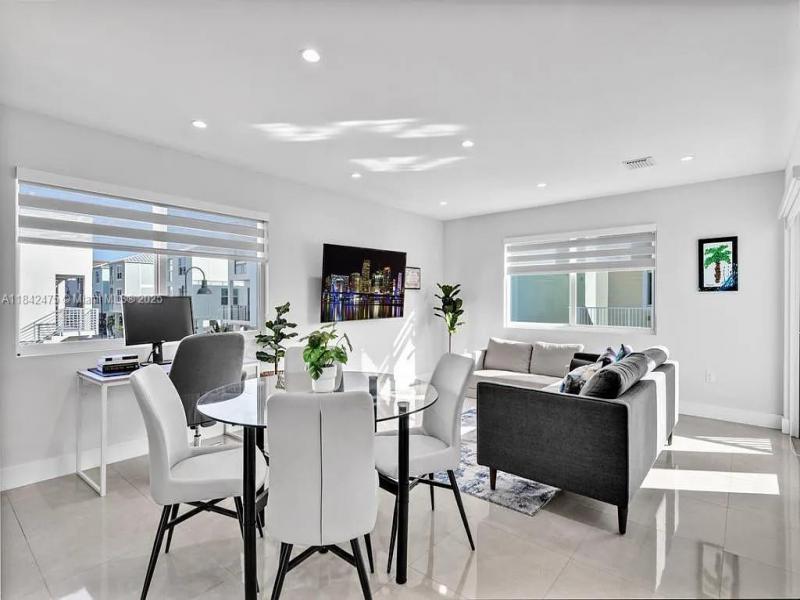 Property photo # 6