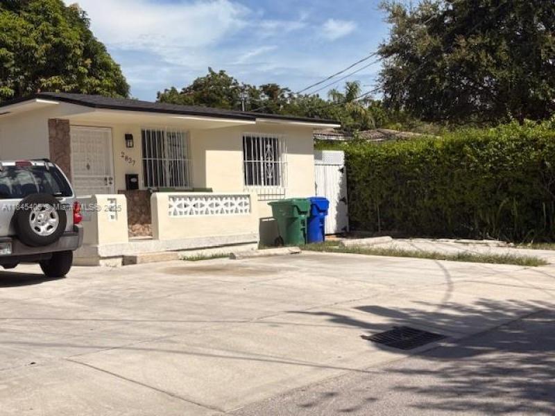 Property photo # 3