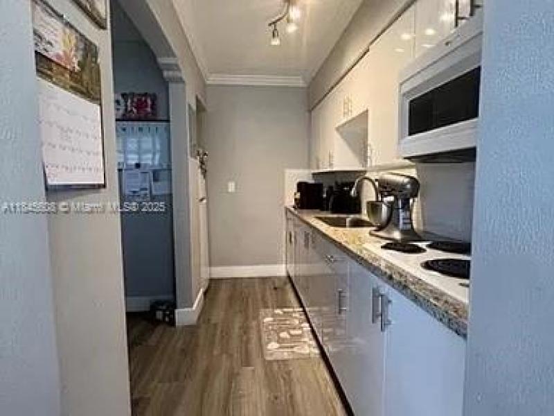 Property photo # 4