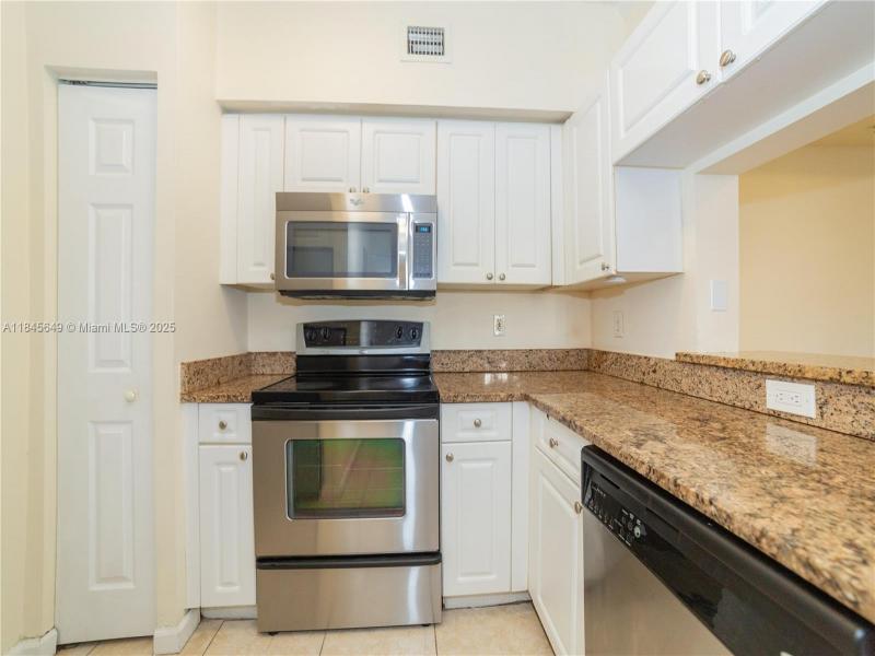 Property photo # 7