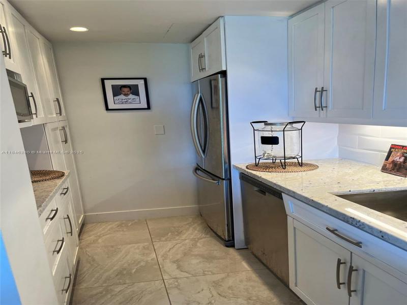 Property photo # 8