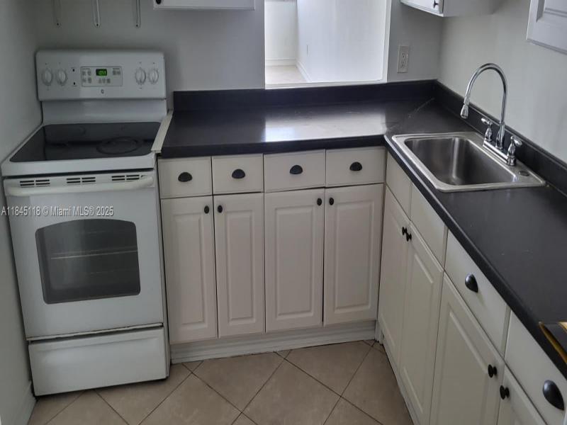 Property photo # 6
