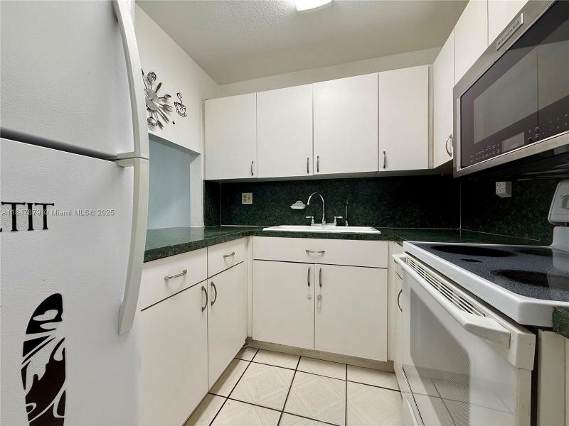 Property photo # 2
