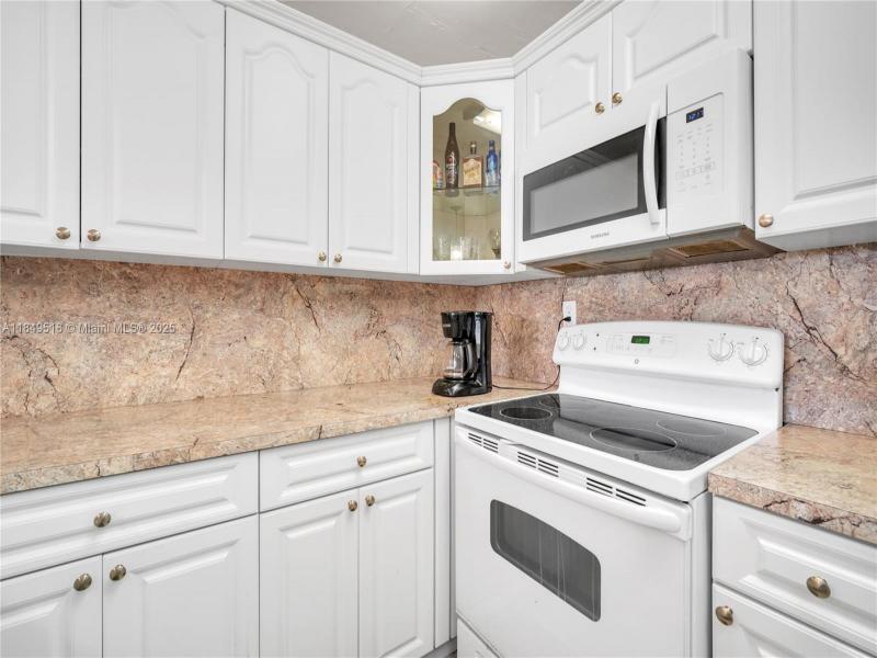 Property photo # 7