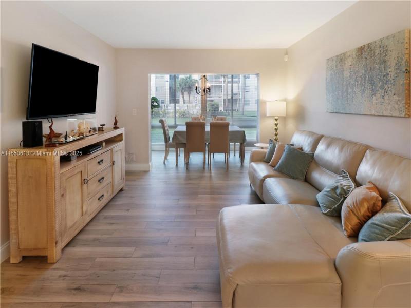 Property photo # 7