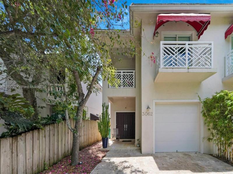 Property photo # 0