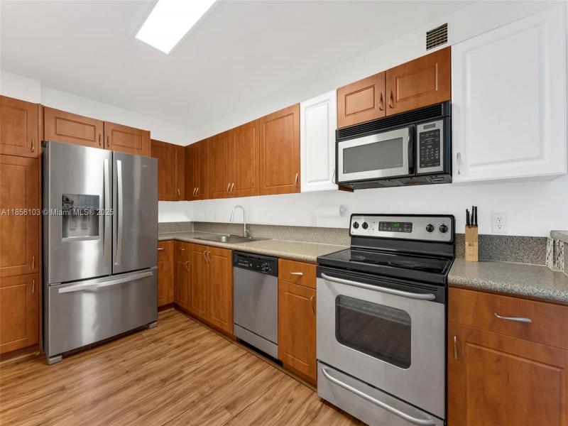 Property photo # 0