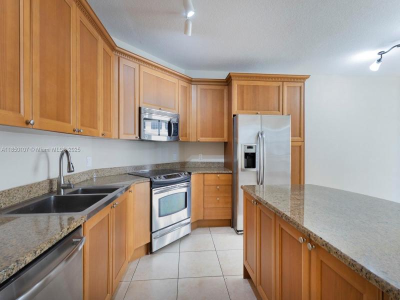 Property photo # 7