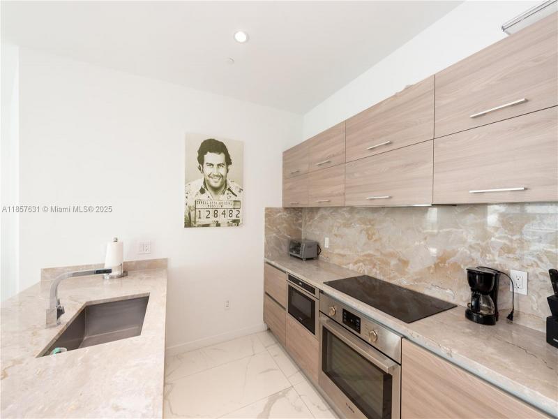 Property photo # 6