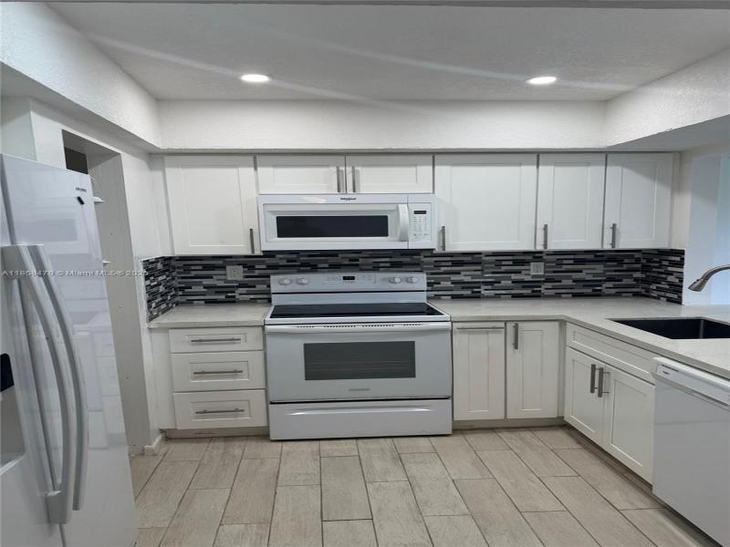 Property photo # 0