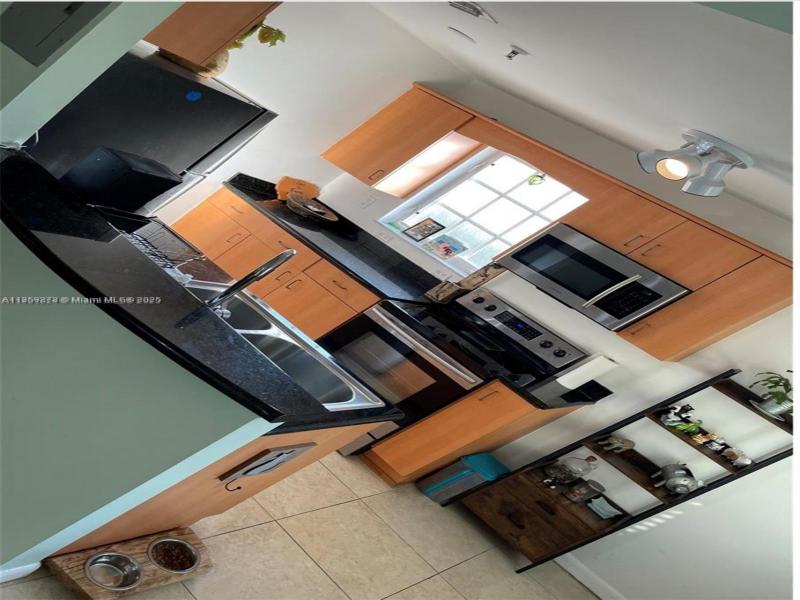 Property photo # 7